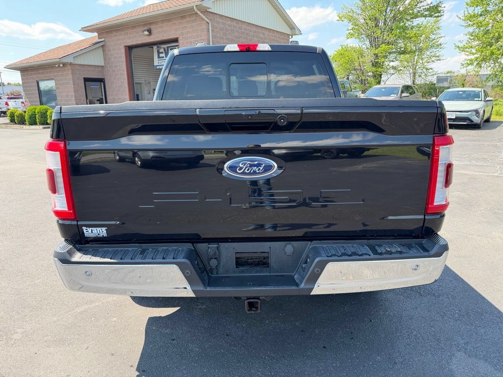 Used 2021 Ford F150 Lariat w/ FX4 Off-Road Package AWD/4WD image 4