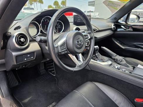 Certified 2025 MAZDA MX-5 Miata RF Grand Touring RWD image 12