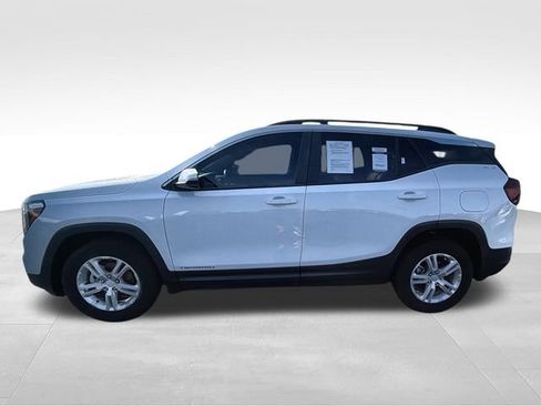Used 2023 GMC Terrain SLE w/ Driver Convenience Package AWD/4WD image 5