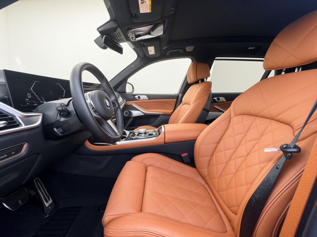 Used 2026 BMW X7 xDrive40i w/ Executive Package AWD/4WD image 5