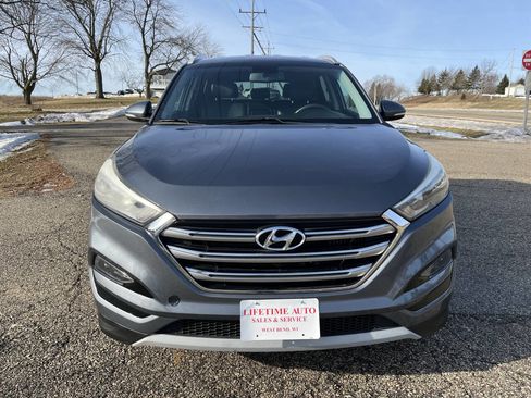 Used 2017 Hyundai Tucson Limited w/ Cargo Package image 9
