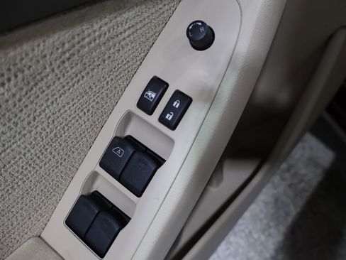 Used 2011 Nissan Altima 2.5 S image 13