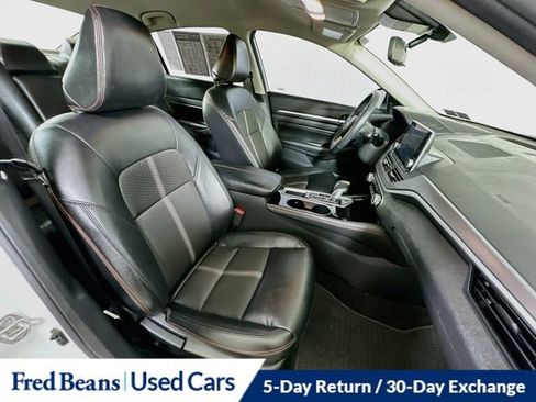 Used 2023 Nissan Altima 2.5 SR FWD image 32