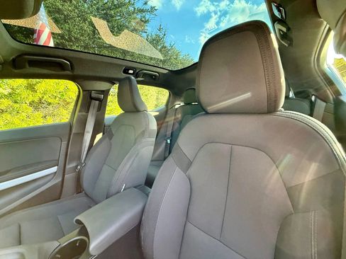 Used 2021 Polestar Polestar 2 image 60