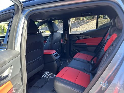 New 2025 Chevrolet Equinox EV RS image 33