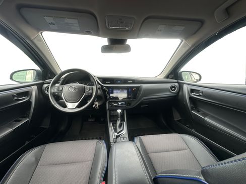 Used 2017 Toyota Corolla SE FWD image 12