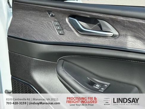 New 2025 Jeep Grand Cherokee Overland w/ Adv Protech Group III image 18