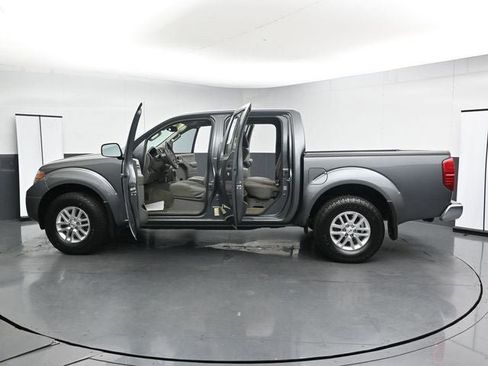 Used 2016 Nissan Frontier SV w/ SV Value Truck Package image 40