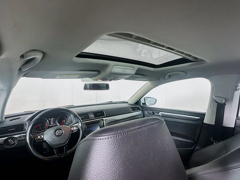 Used 2017 Volkswagen Passat 1.8T SE image 26