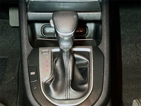 Used 2019 Kia Forte LXS image 31
