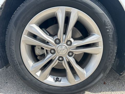 Used 2019 Hyundai Sonata Sport image 19