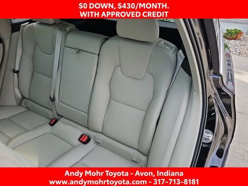 Used 2022 Volvo XC60 B5 Momentum w/ Climate Package AWD/4WD image 27