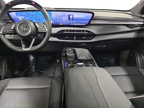 Used 2025 Buick Enclave Sport Touring w/ Super Cruise Package image 9