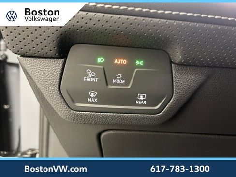 New 2025 Volkswagen Atlas SEL Premium R-Line image 15