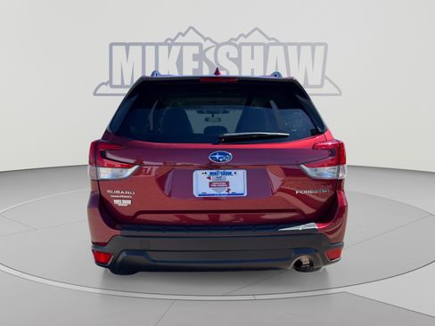 Used 2023 Subaru Forester Premium AWD/4WD image 12