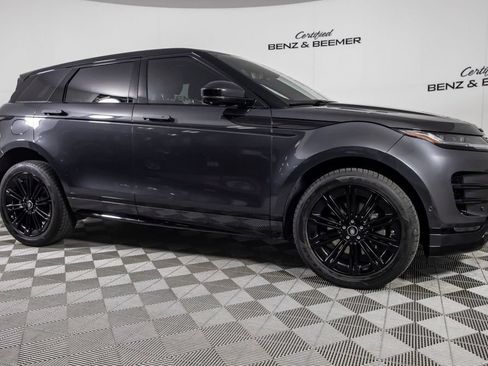 Used 2024 Land Rover Range Rover Evoque Dynamic SE AWD/4WD image 2