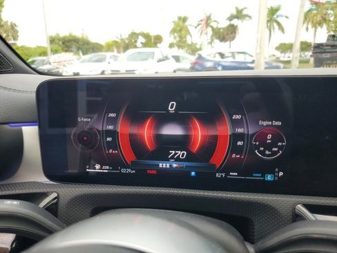 Used 2025 Mercedes-Benz CLA 250 image 31