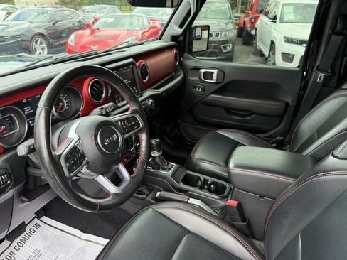 Used 2021 Jeep Wrangler Unlimited Rubicon w/ Dual Top Group AWD/4WD image 11