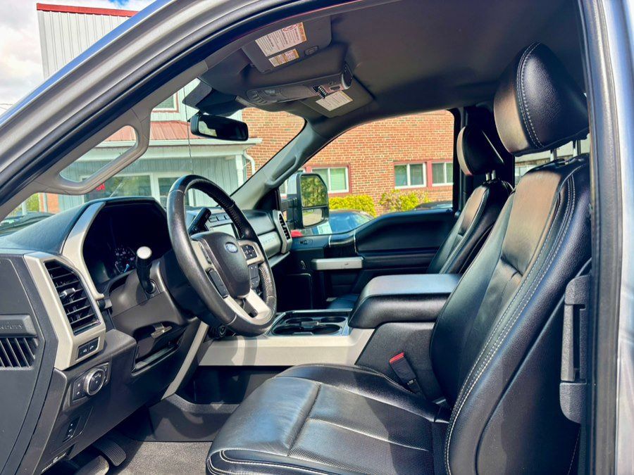 Used 2021 Ford F350 Lariat w/ Lariat Value Package AWD/4WD image 11