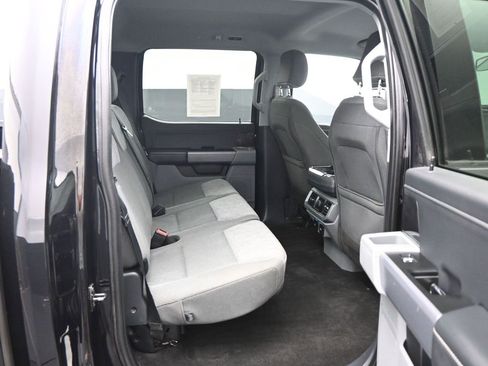 Used 2022 Ford F150 XLT w/ Equipment Group 302A High image 11