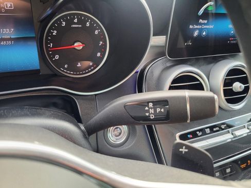 Used 2021 Mercedes-Benz GLC 300 image 23