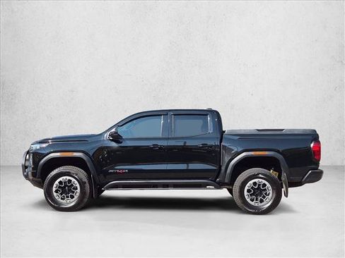 Used 2023 GMC Canyon AT4X w/ Edition 1 AWD/4WD image 8