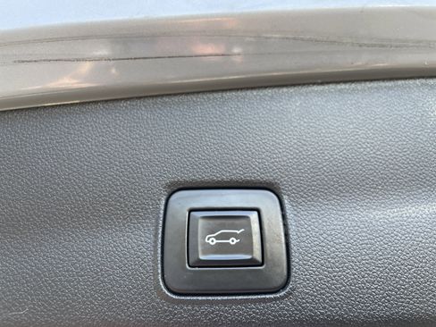 Certified 2023 Chevrolet TrailBlazer ACTIV w/ Sun and Liftgate Package FWD image 28
