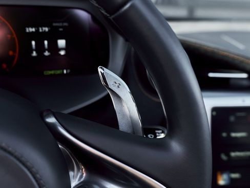 Used 2024 McLaren 750S Spider image 56