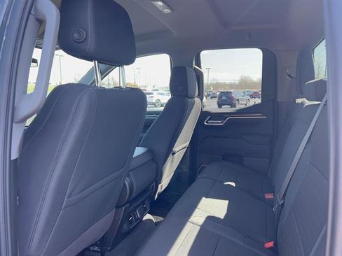 Used 2025 Chevrolet Silverado 1500 LT image 14