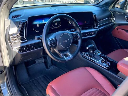 Certified 2023 Kia Sportage SX image 17