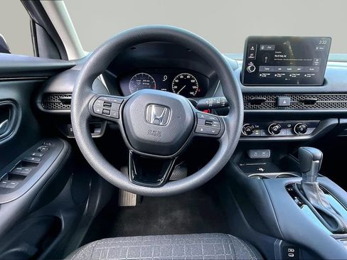 Used 2026 Honda HR-V LX image 9
