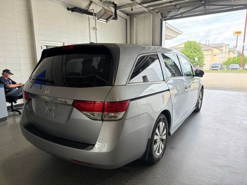 Used 2016 Honda Odyssey EX-L image 2