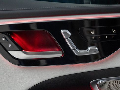 New 2026 Mercedes-Benz C 300 Sedan image 17