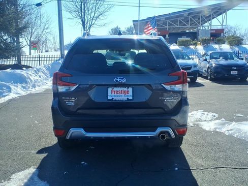 Certified 2022 Subaru Forester Touring w/ Popular Package #3 image 4