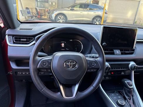 Used 2024 Toyota RAV4 SE w/ Weather & Moonroof Package AWD/4WD image 6