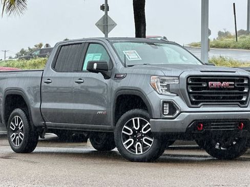 Used 2021 GMC Sierra 1500 AT4 w/ AT4 Premium Package image 3