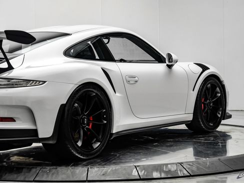 Used 2016 Porsche 911 GT3 RS RWD image 23
