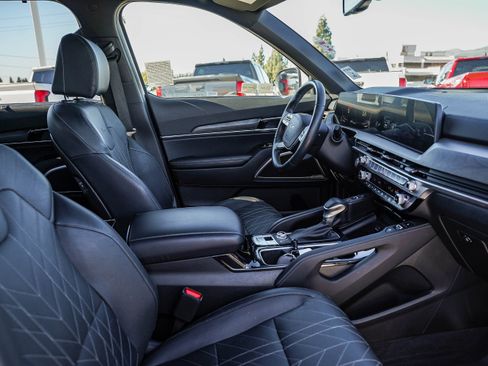 Used 2024 Kia Telluride EX X-Line image 18