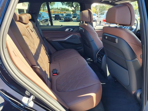 Used 2026 BMW X5 sDrive40i w/ M Sport Package image 16