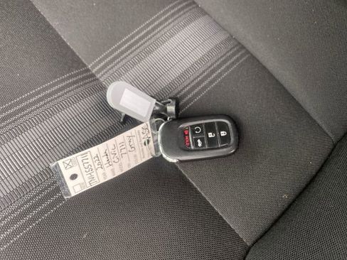 Used 2022 Honda Civic Sport image 30