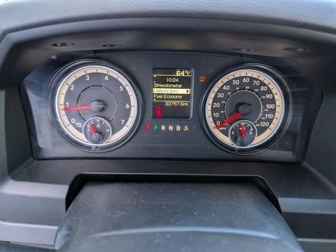 Used 2016 RAM 1500 Tradesman RWD image 9