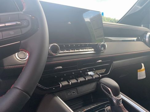 New 2026 Chevrolet Colorado Z71 image 8