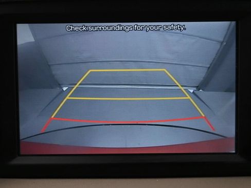 Used 2019 Hyundai Santa Fe Limited FWD image 11