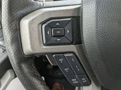 Used 2018 Ford F150 Raptor w/ Equipment Group 802A Luxury image 10