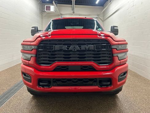 Used 2026 RAM 2500 Big Horn AWD/4WD image 6