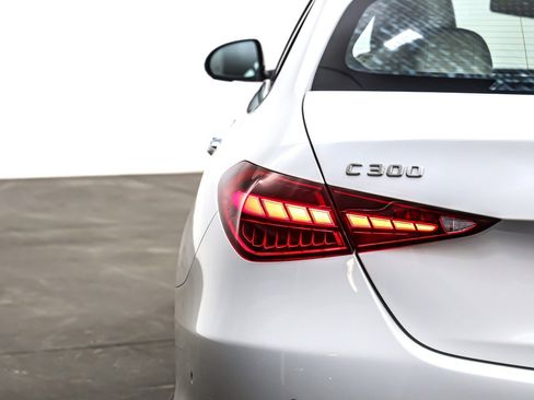 Used 2023 Mercedes-Benz C 300 Sedan image 16