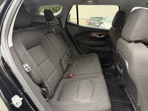 Used 2020 GMC Terrain SLE w/ Driver Convenience Package AWD/4WD image 12