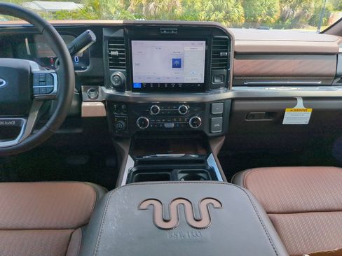 New 2026 Ford F350 King Ranch w/ Tremor Off-Road Package AWD/4WD image 15