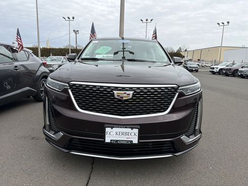 Used 2020 Cadillac XT6 Premium Luxury image 2