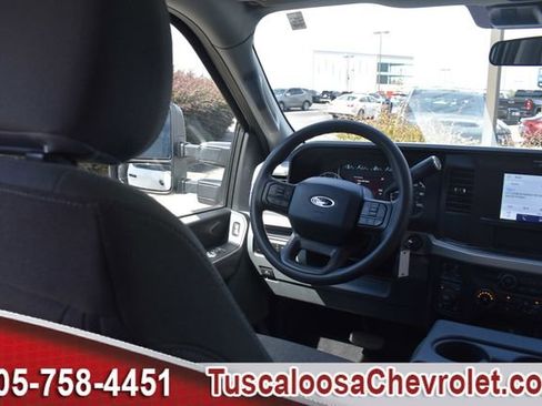 Used 2025 Ford F250 XLT w/ FX4 Off-Road Package image 24